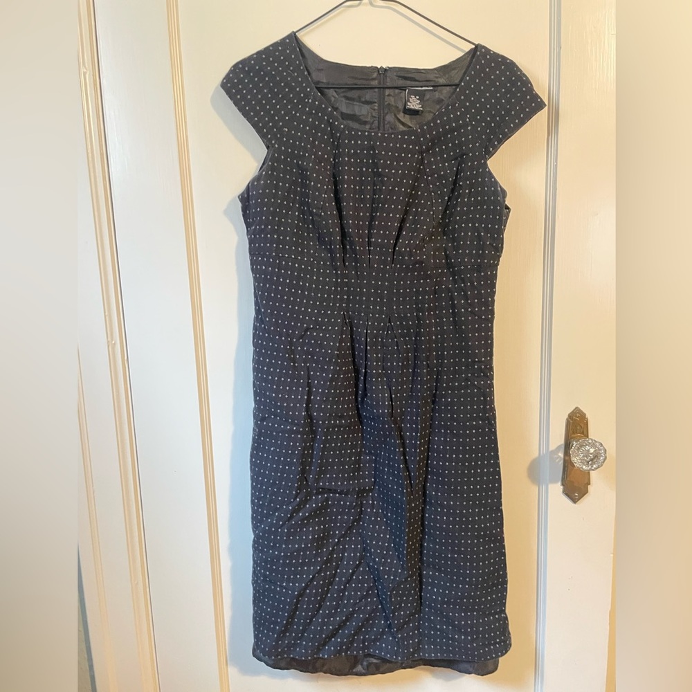 Willi Smith cap sleeve black dress. (Size 10)